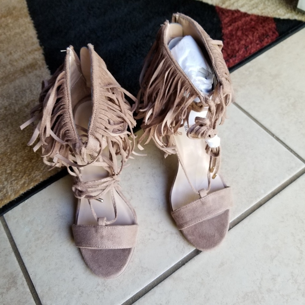 High heel sandals